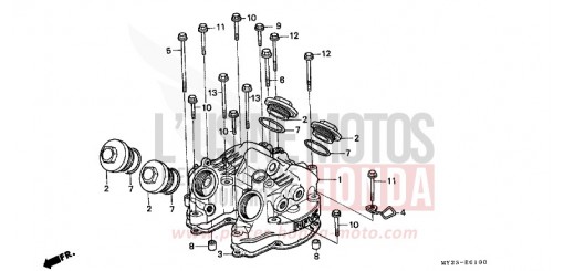 COUVERCLE DE CULASSE NX650P de 1993